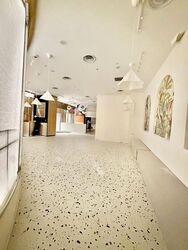 111 Somerset (D9), Retail #633704371